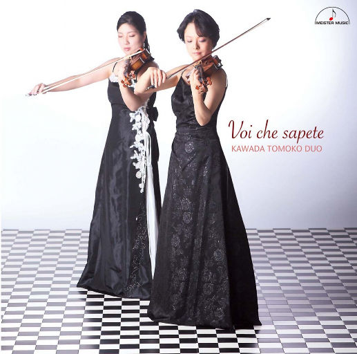 极品粉红色翻盖大阴茎靠小嫩逼
